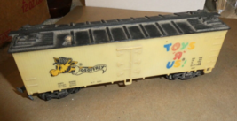 Vintage HO Scale Life Like Toys R Us Geoffrey Billboard Reefer Car - £13.76 GBP