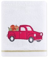 MSRP $26 Martha Stewart Collection Truck Hand Towel White - $226.70 MXN