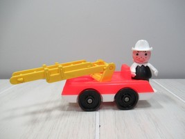 Fisher Price Vintage Little People Fire Truck with Fire Fighter Fireman ... - £7.13 GBP