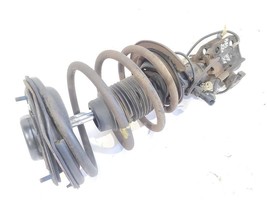 Front Right Strut Assembly FWD Signature OEM 1993 Cadillac Allante  - $88.17