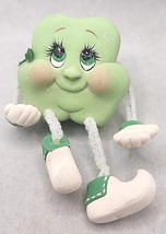 Vtg Anthropomorphic Ceramic Pipe Cleaner Shelf Sitter St Pat&#39;s Shamrock U194 20 - £19.59 GBP