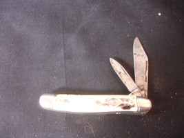 Old Vtg Collectible DE 2 Blade Folding Pocket Knife White Handle - £15.80 GBP