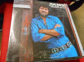 Great Vintage Lp Album- Mac Davis &quot;Baby Don&#39;t Get Hooked On Me&quot; - £6.73 GBP