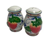 Vtg Unbranded Ceramic Strawberry Salt &amp; Pepper Shaker Shakers  Tabletop ... - $14.54