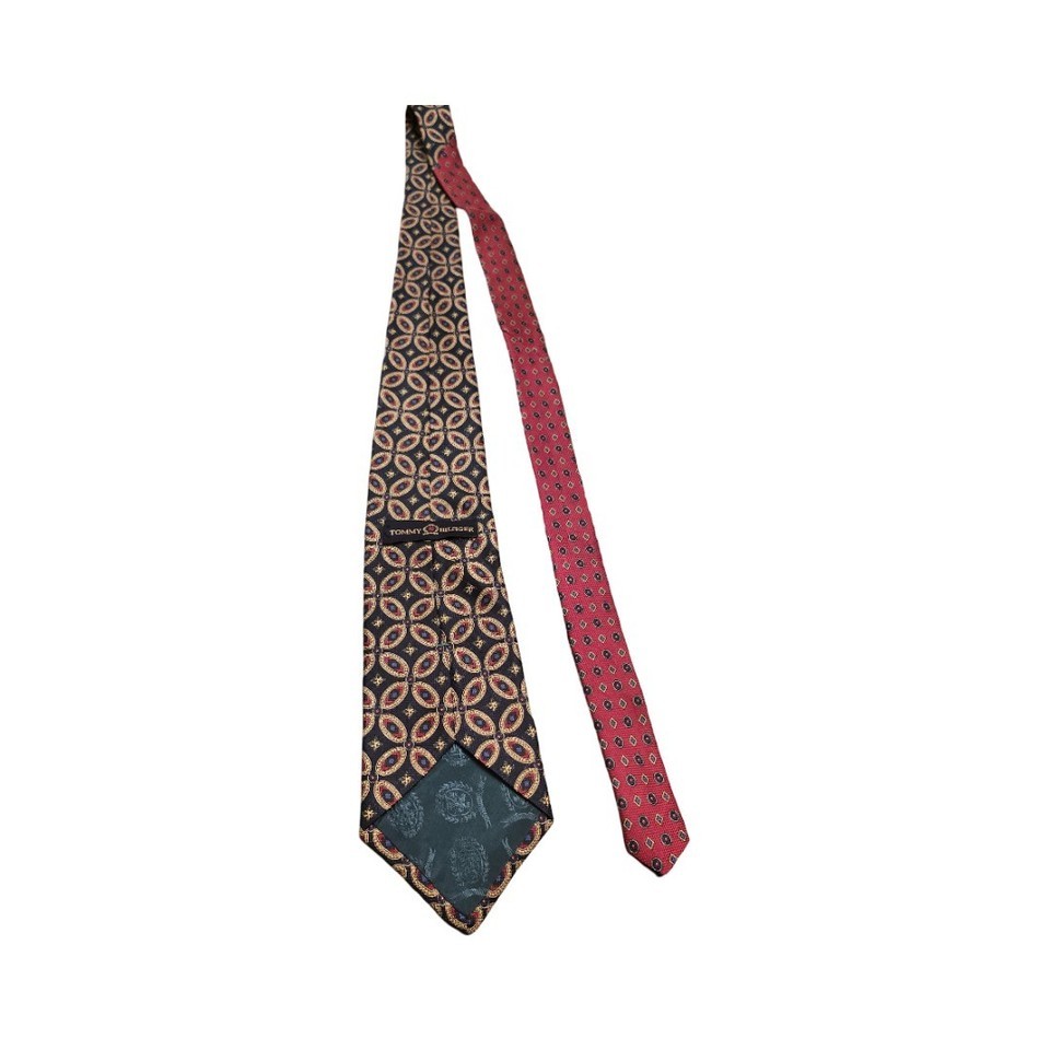 Tommy Hilfiger Vintage Silk Tie Navy Red Gold Geometric Medallion Classic Preppy Item image 3
