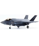 Academy 12561 1:72 F-35A 7 Nations Air Force MCP Plastic Hobby Model Fig... - £48.01 GBP