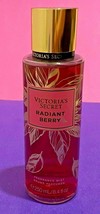 New VICTORIAS SECRET  Radiant Berry Limited Edition Golden Light Fragran... - £12.62 GBP