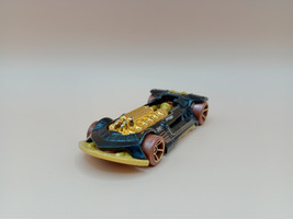 2015 HW Race/X-Raycers Hot Wheels X-Steam #145/250 Black Gold Diecast - $2.52 CAD
