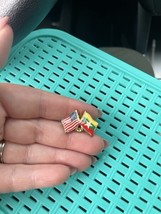 Myanmar / USA Flag Lapel Pin - Made in the USA  - €8,68 EUR