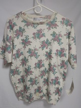 NEW Ladies Short Sleeve Sweater Shirt By United States Sweater Floral Pr... - $8.90