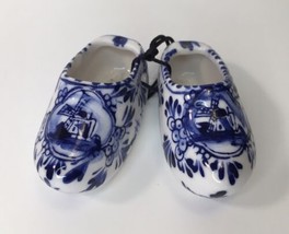 Vtg Miniature Blue &amp; White Porcelain Dutch Clogs Shoes Hand Painted Wind... - £13.69 GBP