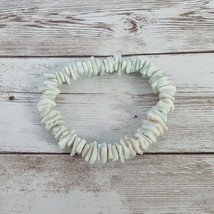 Vintage Stretch Bracelet Very Pale Green - £10.51 GBP