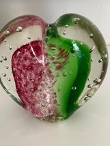 Heart Shaped Paperweight Studio Art Glass Controlled Bubble Murano Style - $23.74