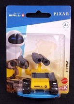 Disney Pixar WALL-E cake topper NEW - $4.46