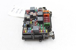 Engine Fuse Box 6.6L Diesel Fits 01-02 SIERRA 2500 PICKUP 71917 image 2