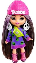 Barbie Extra Mini Minis Doll with Brunette Hair, Alien Sweater Dress &amp; Peace Sig - £8.70 GBP+