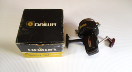Vintage DAIWA 7700  Spinning Reel Made in Japan - $29.75