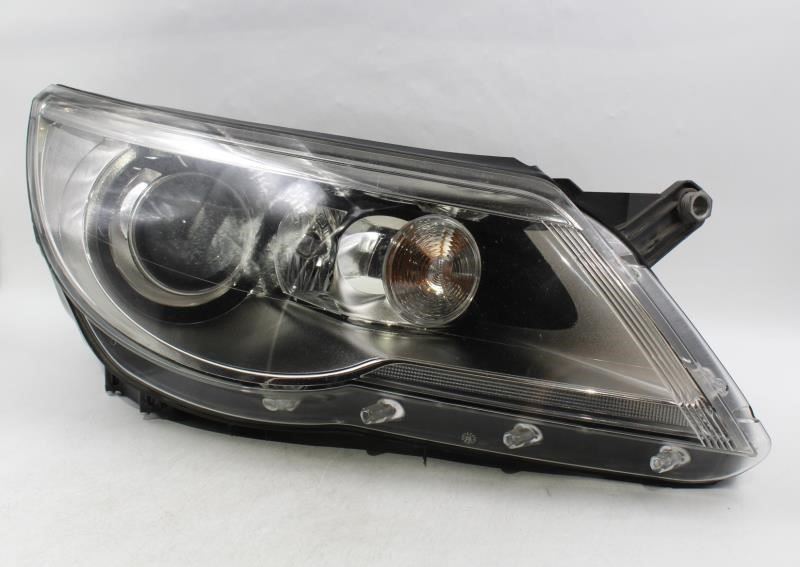 14) 16-19 Volkswagen Passat Right Headlight Headlamp Derecho Head Light Lamp Passenger Side Rh Part Parts 2016 2017 2018 2019 For Sale In Hialeah, FL - Foto 4