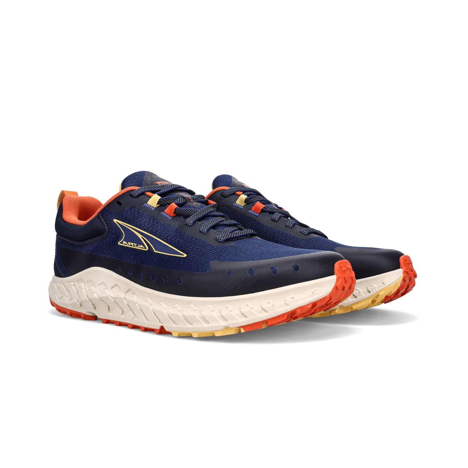 Altra women outroad shoes size 6__B - $88.11