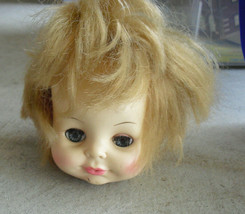 Vintage 1971 Horsman Girl with Blonde Rooted Hair Head 4&quot; Tall - £14.21 GBP