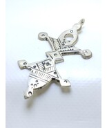 Tuareg Cross Pendant – Handmade Silver Tribal Berber Amulet from Morocco - €47,36 EUR Tuareg Cross Pendant – Handmade Silver Tribal Berber Amulet from Morocco - €47,36 EUR