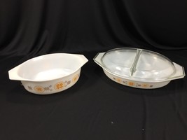 Vintage Pyrex Town &amp; Country 1.5 Qt Oval Dishes One Divided and Covered - £23.58 GBP