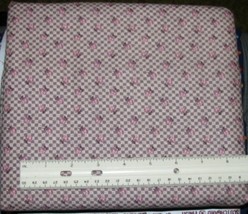PINK FLOWERS on TAN &amp; ECRU CHECKS Cotton Quilting Fabric 45.5&quot; wide x 4 ... - £15.79 GBP