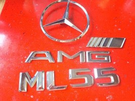 Mercedes W163 98 - 05 ML55 Amg Rear Hatch Lid Plastic Silver Oem Emblem Genuine - $44.99