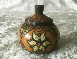 Handpainted &amp; Carved Brown Wooden Trinket Box with Lid Floral Pattern - $18.41