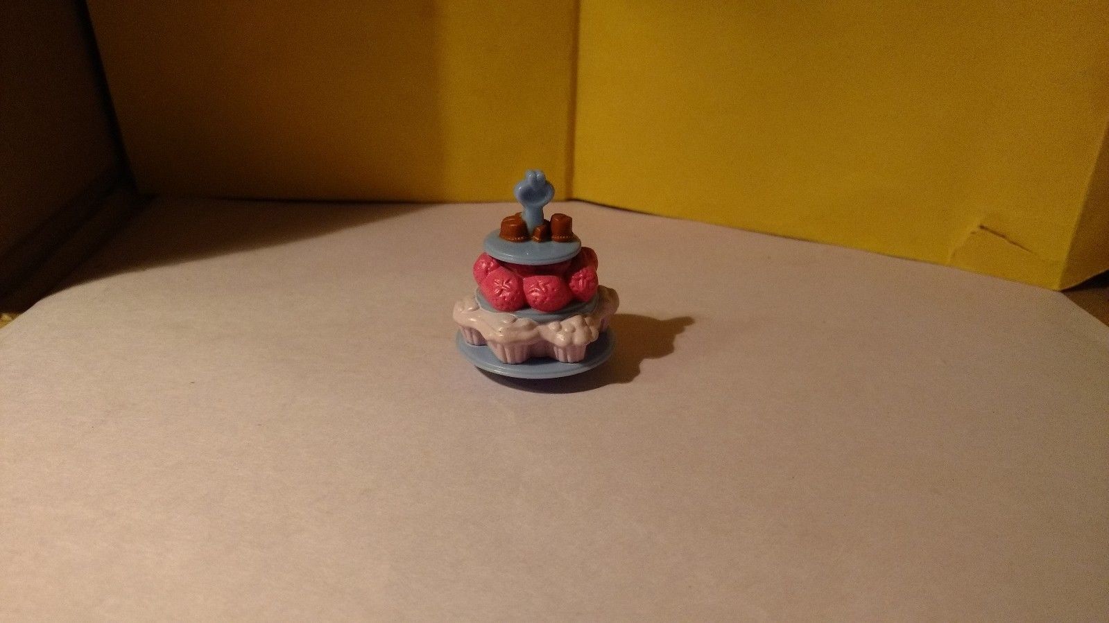 FISHER PRICE Loving Family Dollhouse Treats Stack Dining Room Buffet Des... - $2.80