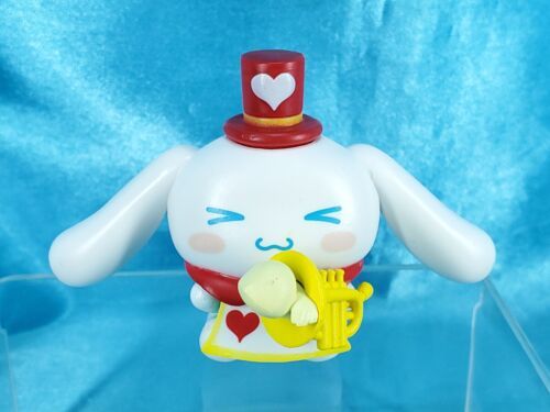 Sanrio HK 7-11 Hello Kitty & Friends Hello Party Figure Red Hearts Cinnamoroll - £31.89 GBP