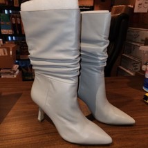 NEW Womens soft pattent gray boots, size 9.5 - $28.51