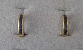 Deep Blue Sapphire 10K Yellow Gold Small Hoop Earrings Vintage Designer Signed - £109.70 GBP