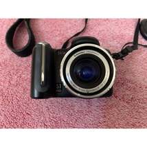 Kodak EasyShare P850 12X IS 5.1 MP Digital Camera - £75.92 GBP