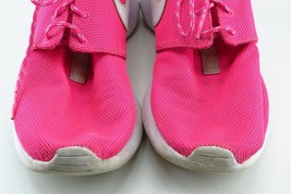 Nike Pink Fabric Athletic Girls Shoes Size 5 - $21.56