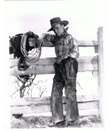 James Cagney Press Photo 8x10 The Oklahoma Kid - $9.89