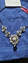 New Betsey Johnson Necklace Flowers Blueish Rhinestone Dressy Collectible Nice - £19.69 GBP