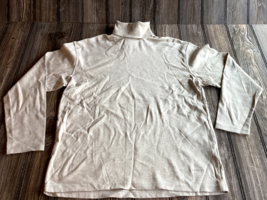 CLEARANCE - Liz Claiborne Lizwear Wheat BeigeTurtle Neck Shirt Size M - $9.50