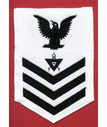 USN RATING BADGE DM1 ILLUSTRATOR DRAFTSMAN FOR WHITE UNIFORM - $3.05
