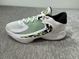 Nike Zoom Freak 4 Basketball Shoes Boy’s Size 7Y Sneakers DQ0553-100  White - $459.27 MXN
