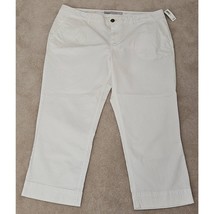 NEW WITH FLAW Old Navy Solid White Capri Pants Women&#39;s 14 Regular READ - $17.77