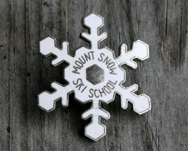 1980&#39;s MT SNOW Ski School Vintage Pin Dover VERMONT Souvenir Travel Skii... - £25.52 GBP