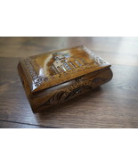 Handcrafted Armenian Wooden Box with Mount Ararat and Saint Hripsime Church - €38,33 EUR