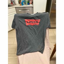 Levi’s Red Logo T-Shirt Size M - £11.87 GBP