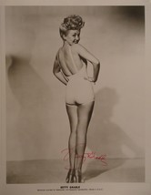 Betty Grable Signed Photo - PIN-UP Girl - How To Marry A Millionaire w/COA - £389.67 GBP