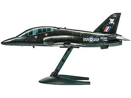Skill 1 Model Kit BAE Hawk Painted Plastic Model Airplane Kit Airfix Qui... - £22.12 GBP