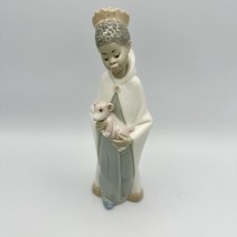 Lladro Figurine African America Boy Nativity Lamb Daisa 1977 Baltasar Belen 4675 - $104.99