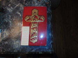 nib-dicksons-r. fogle-a christmas cross-wall hanging-holiday decor-12`ta... - $28.05 CAD