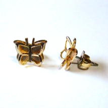 Vintage Gold Tone Gentle Butterfly Earrings ~ Signed Avon - £4.78 GBP