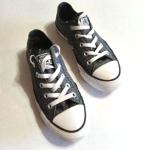 Converse Chuck Taylor All Star Shoes Women&#39;s Size 6 Gray Canvas Pattern Sneakers - £14.99 GBP